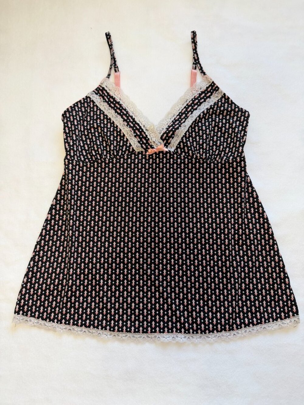 Marilyn Monroe Intimates Lace Trim Camisole Tank Top Geometric Pattern Sz. M